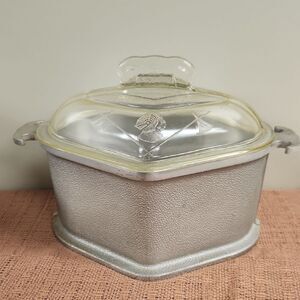 Vintage Guardian Service Heart Shaped Pot With Lid